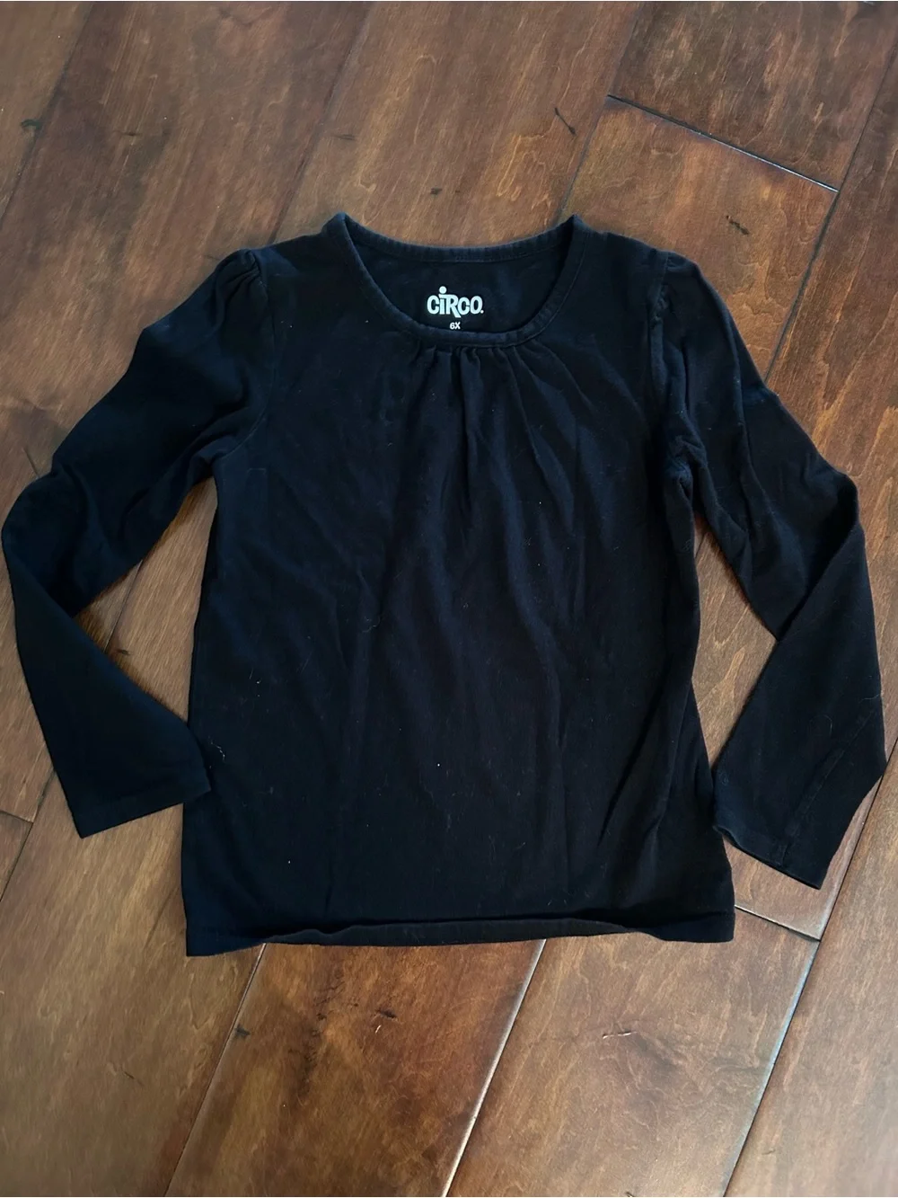 Size 6-8 Little girls Black velour pant and zipper top set with a black shirt